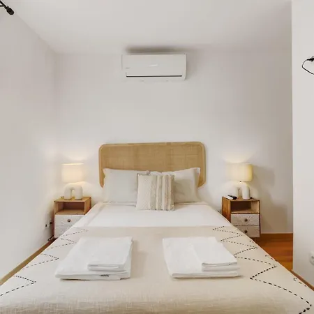 Ferienwohnung 1Br Cosy Heart Of Santos W Ac | By Airnest Lissabon Exterior foto