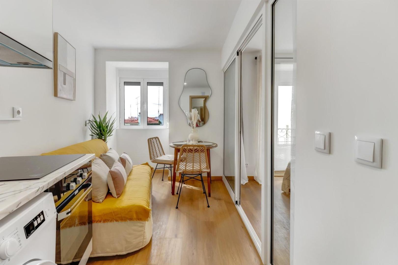 1br Cosy Heart Of Santos W Ac | By Airnest Apartment Lissabon
